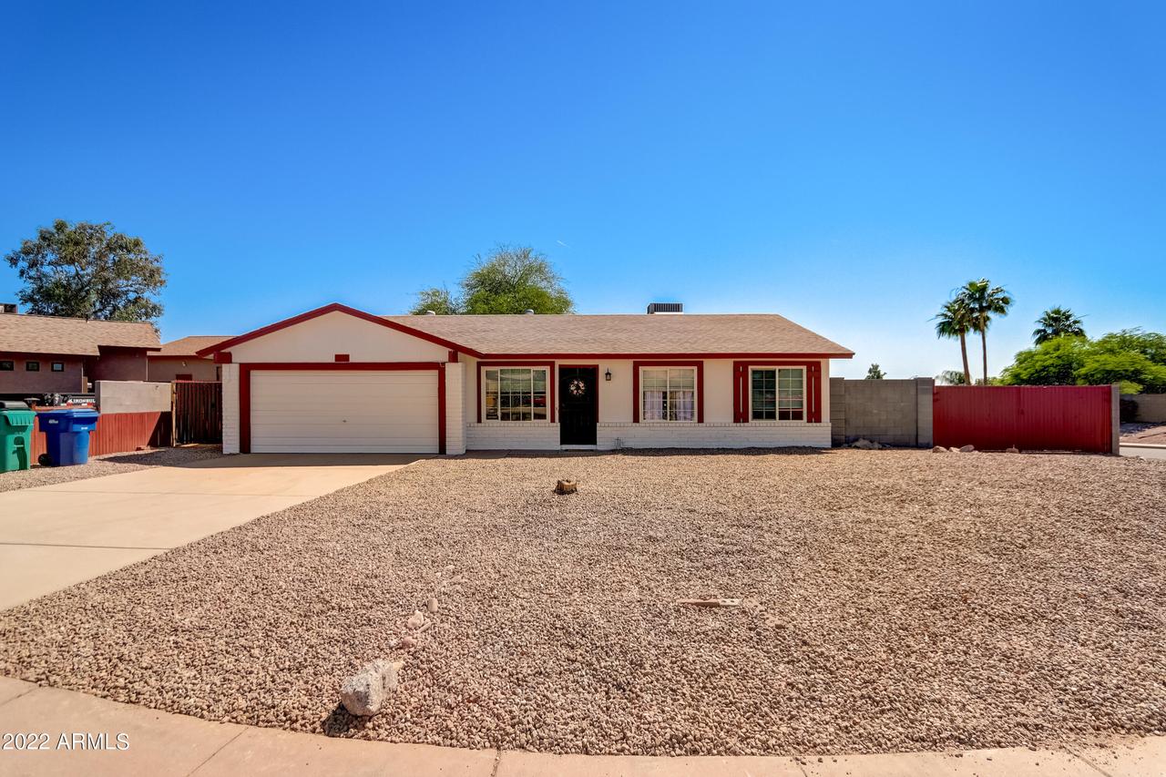 1414 N Rowen Cir., Mesa, AZ 85207