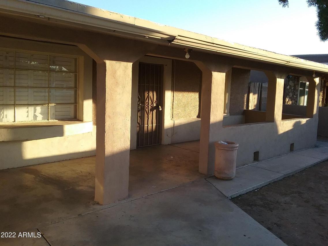 4035 W Palm Ln., Phoenix, AZ 85009