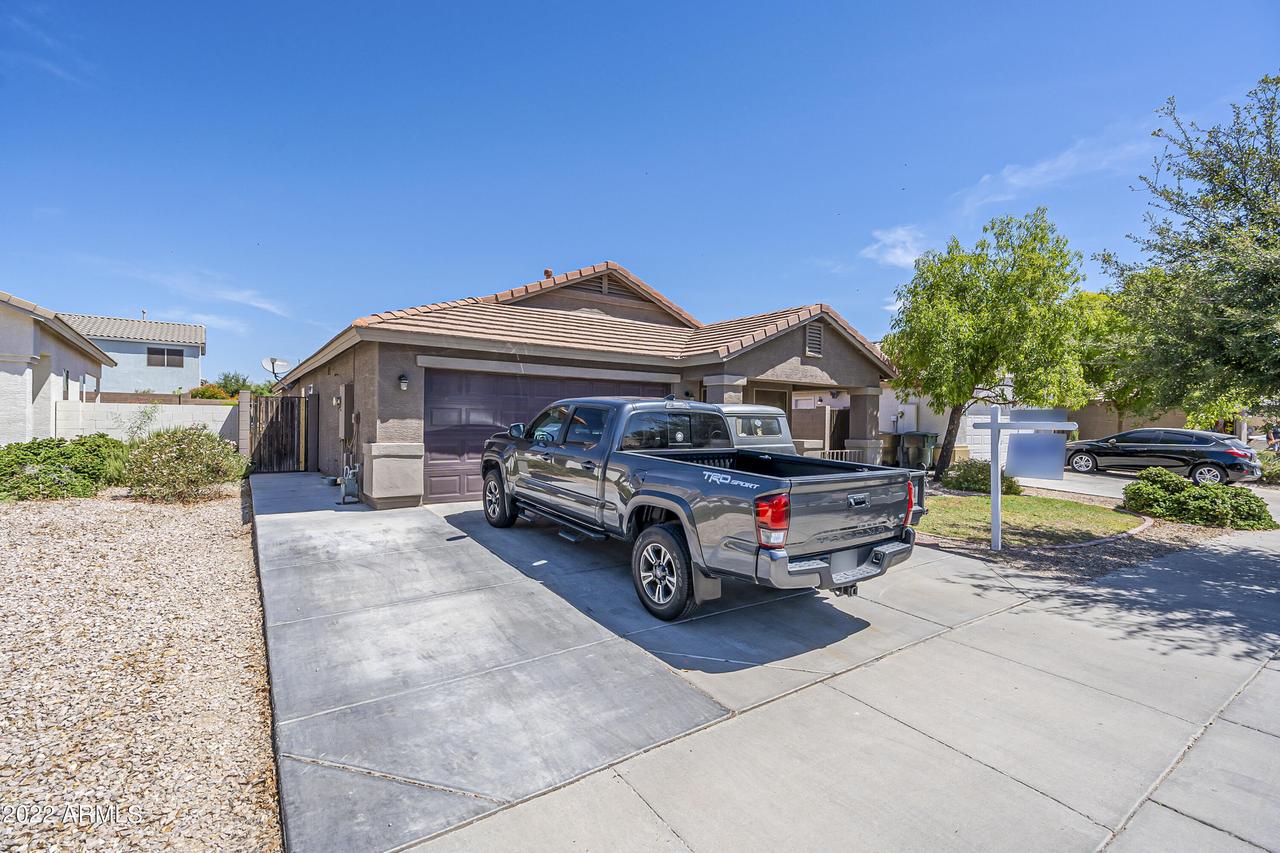 16010 W Latham St., Goodyear, AZ 85338