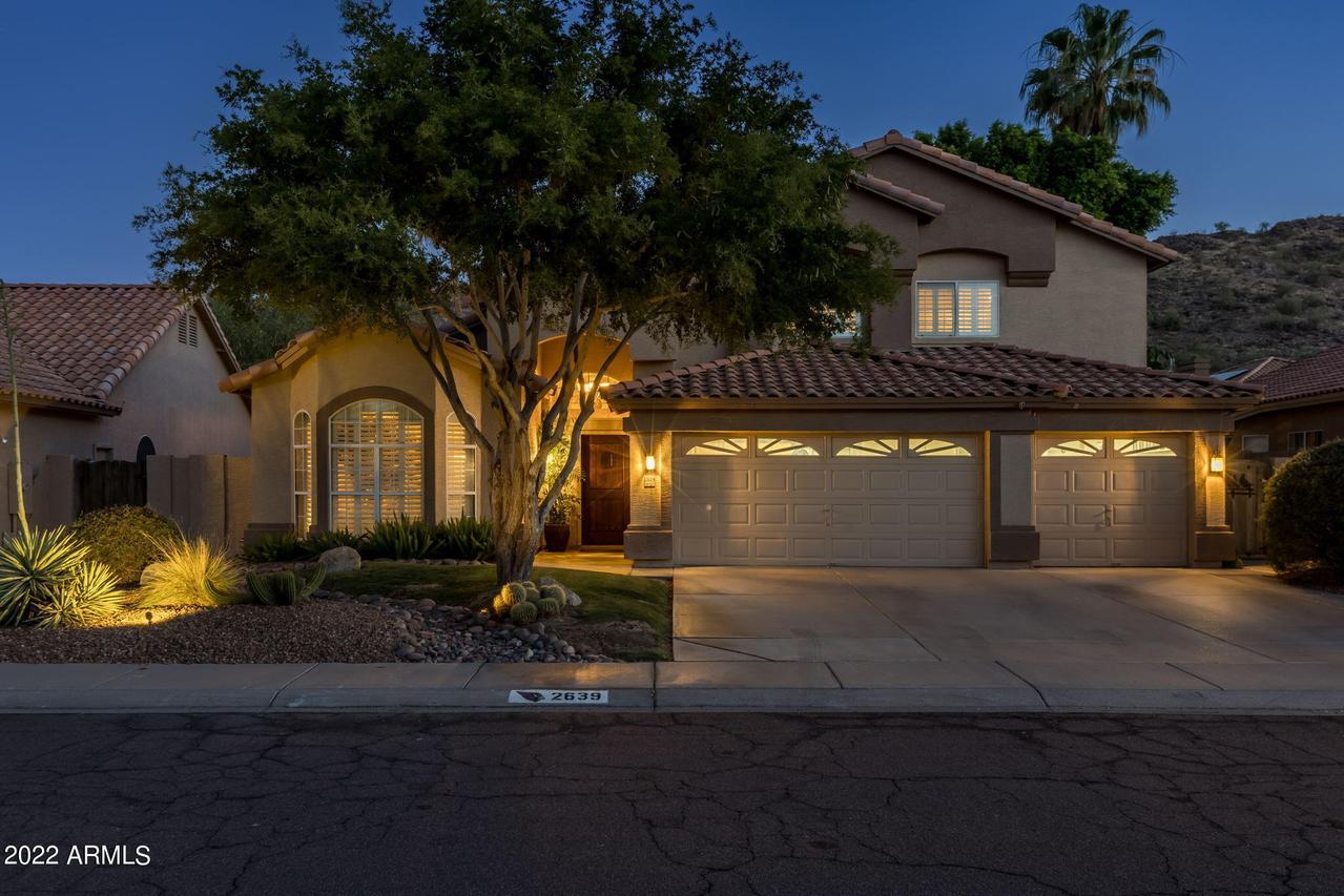 2639 E Amber Ridge Way, Phoenix, AZ 85048