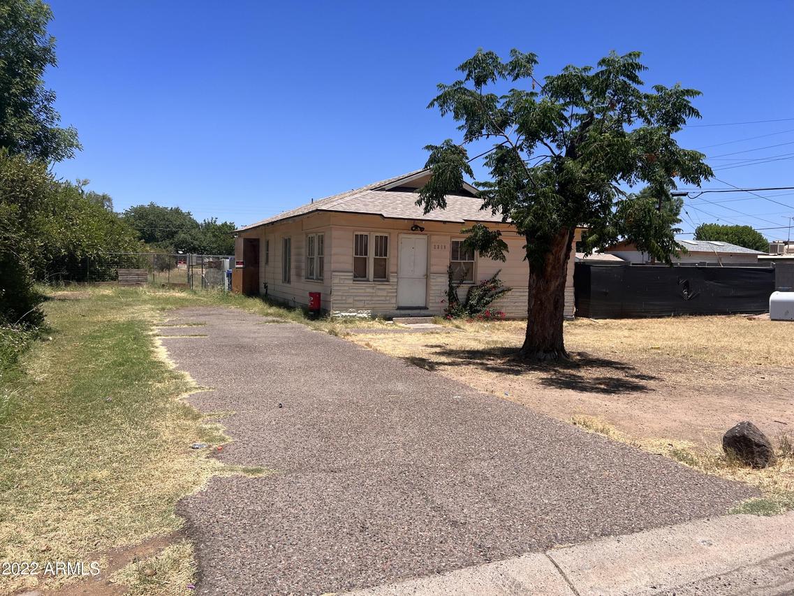 2314 W Solano Dr., Phoenix, AZ 85015