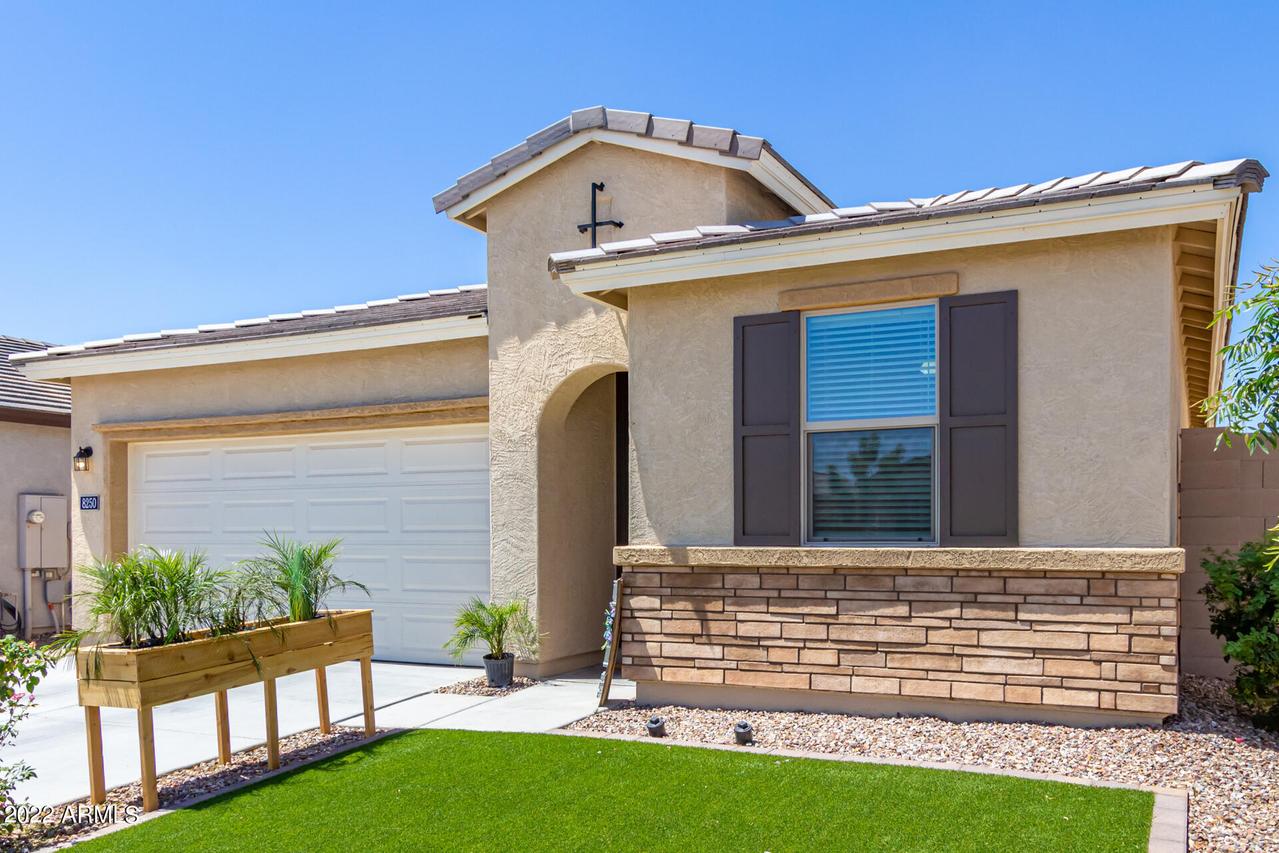 8250 E Jan Ave., Mesa, AZ 85209
