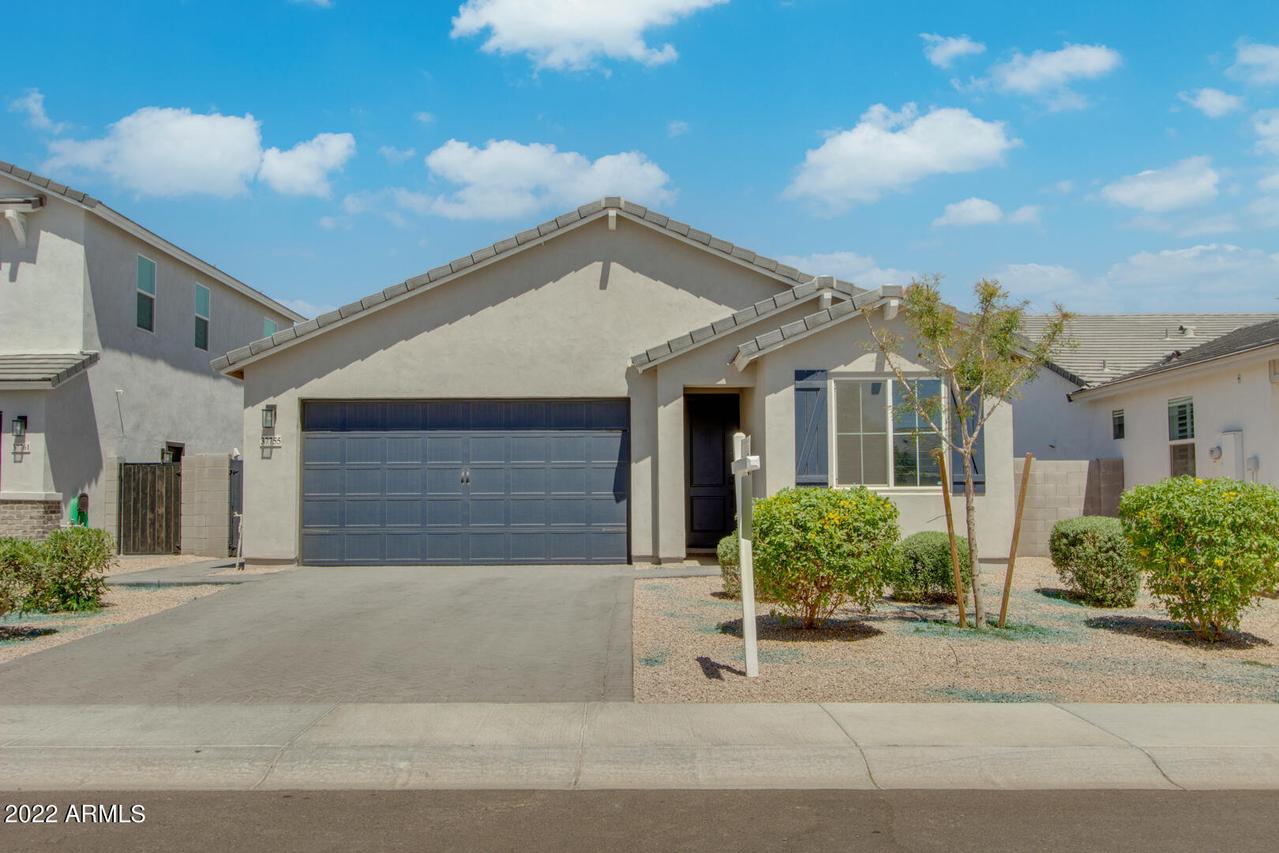 37755 N Bentgrass Rd., San Tan Valley, AZ 85140