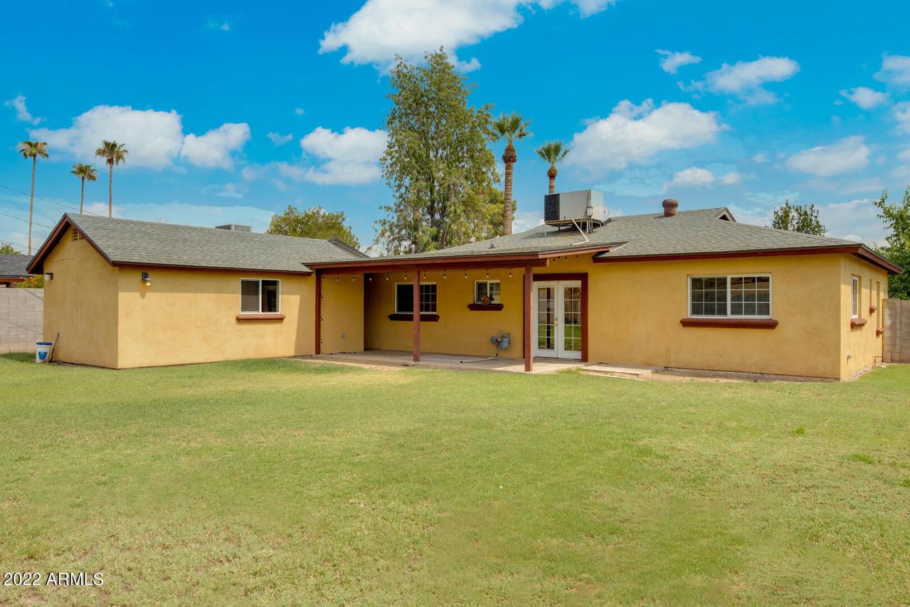 702 E State Ave., Phoenix, AZ 85020