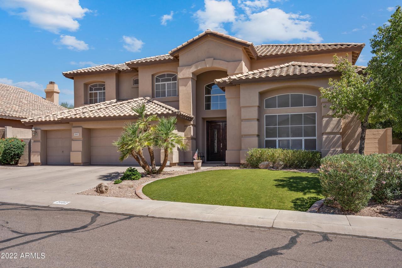 2102 E Tecoma Rd., Phoenix, AZ 85048