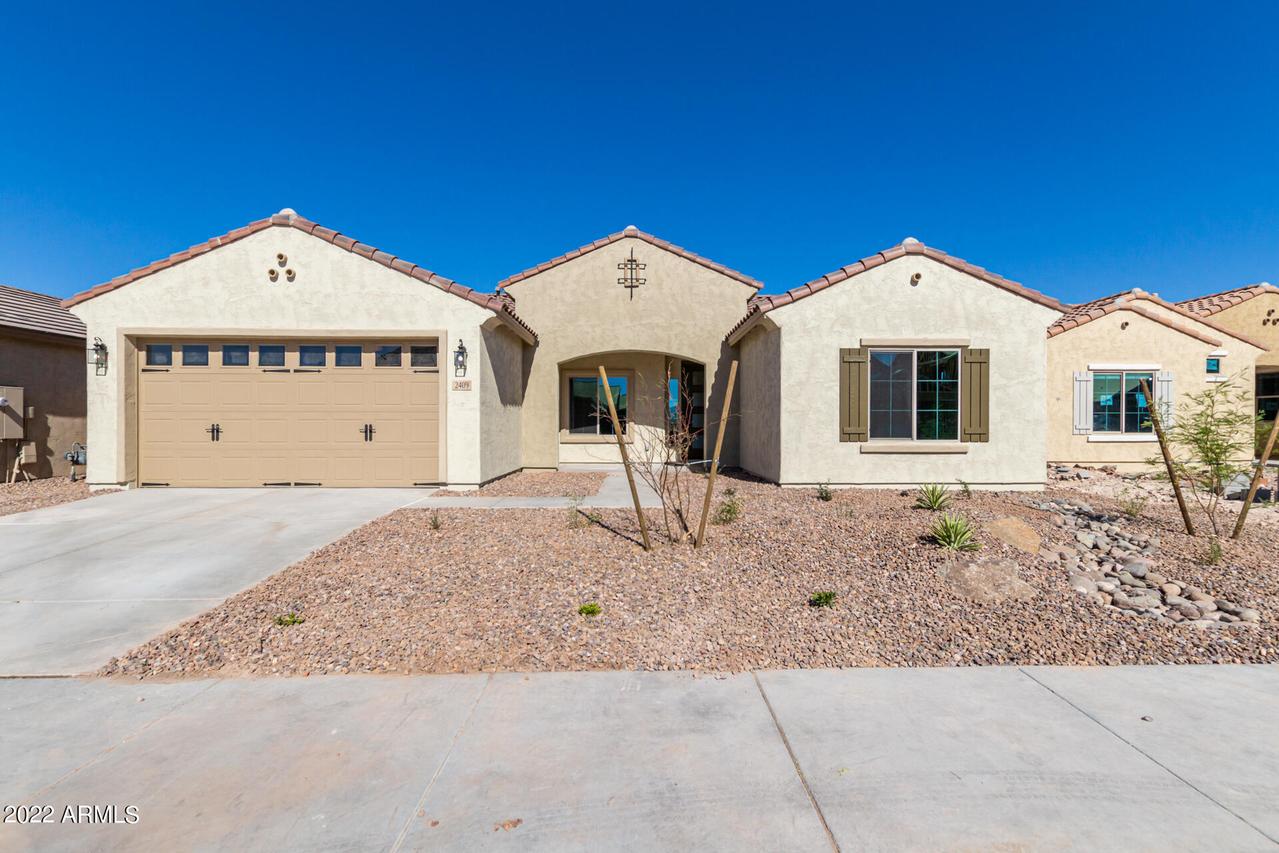 2409 N Riverside Dr., Florence, AZ 85132