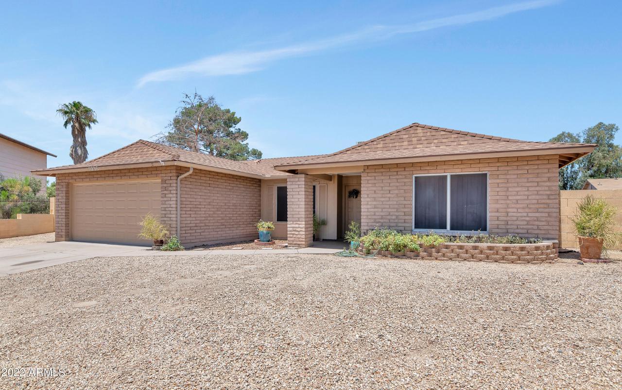 11235 N 57th Dr., Glendale, AZ 85304