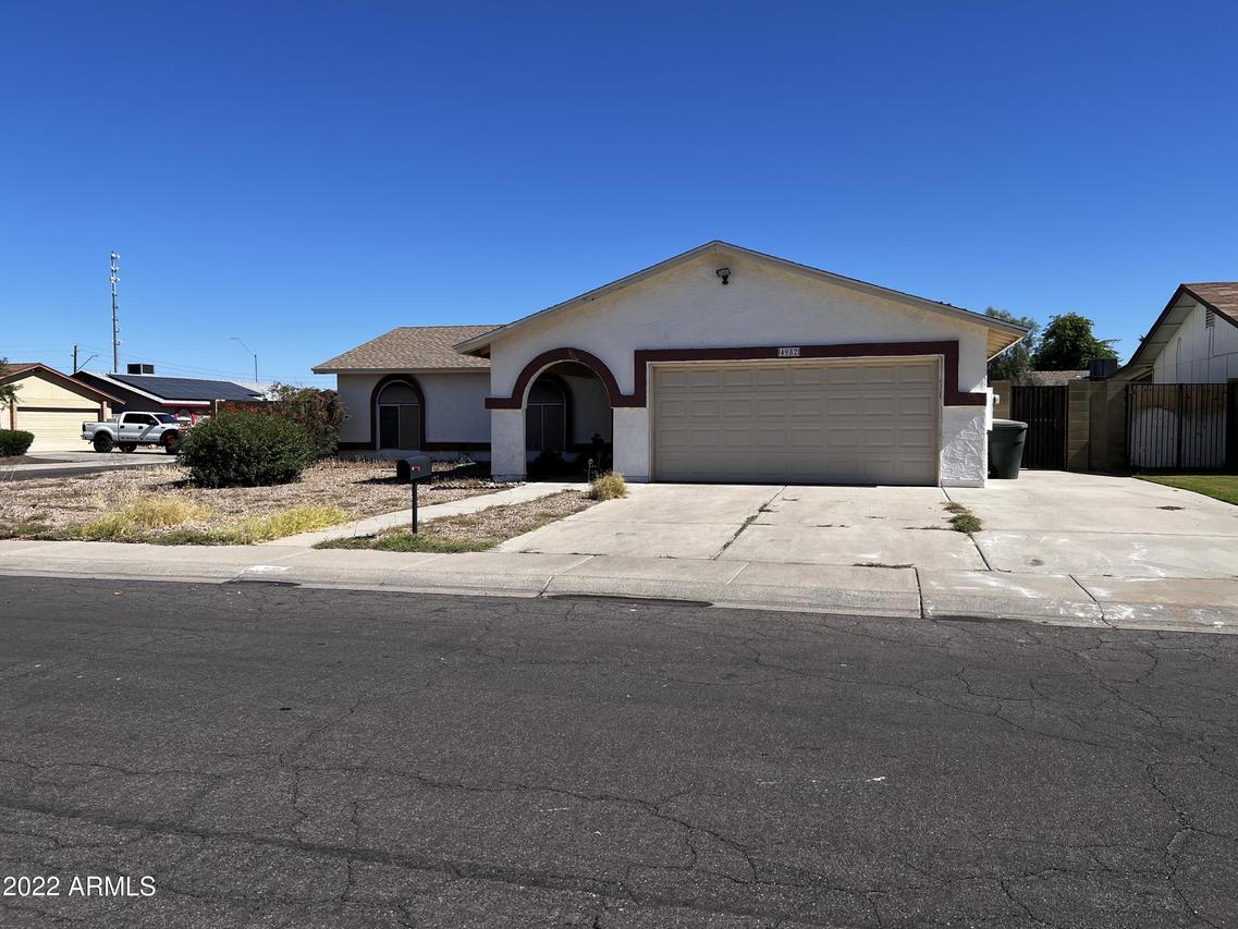 4982 W Villa Rita Dr., Glendale, AZ 85308