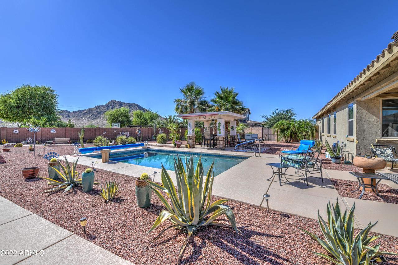 4645 W Goldmine Mountain Dr., San Tan Valley, AZ 85144