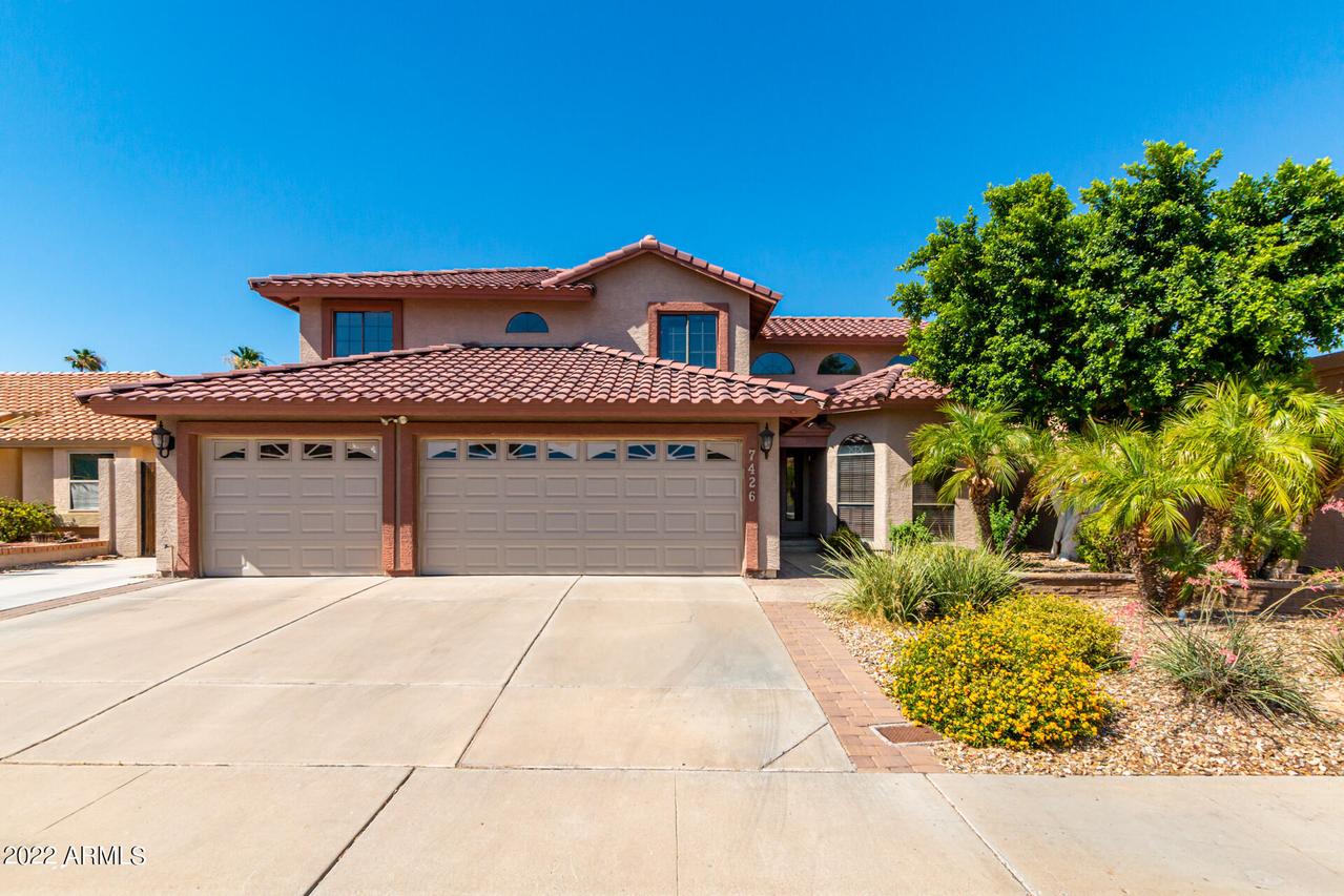 7426 W Oraibi Dr., Glendale, AZ 85308