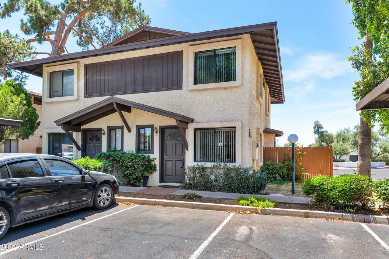 2201 E Pinchot Ave. #1, Phoenix, AZ 85016