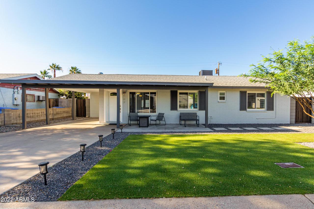 202 E Griswold Rd., Phoenix, AZ 85020