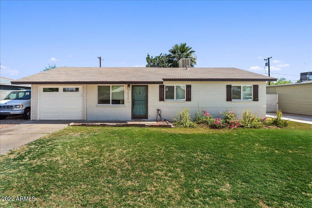 2239 E Roma Ave., Phoenix, AZ 85016