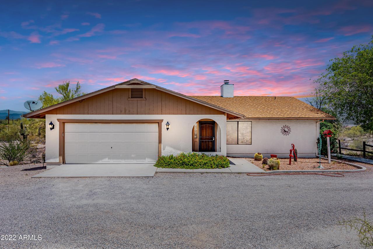 51626 N 328th Ave., Wickenburg, AZ 85390