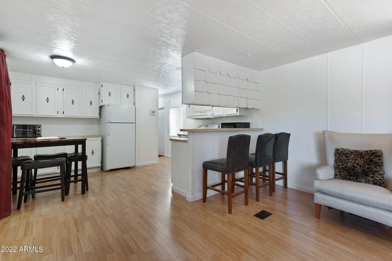 9501 E Broadway Rd. #3, Mesa, AZ 85208