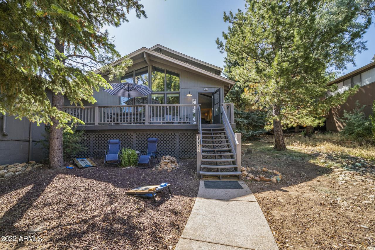 2029 N Country Club Dr., Flagstaff, AZ 86004