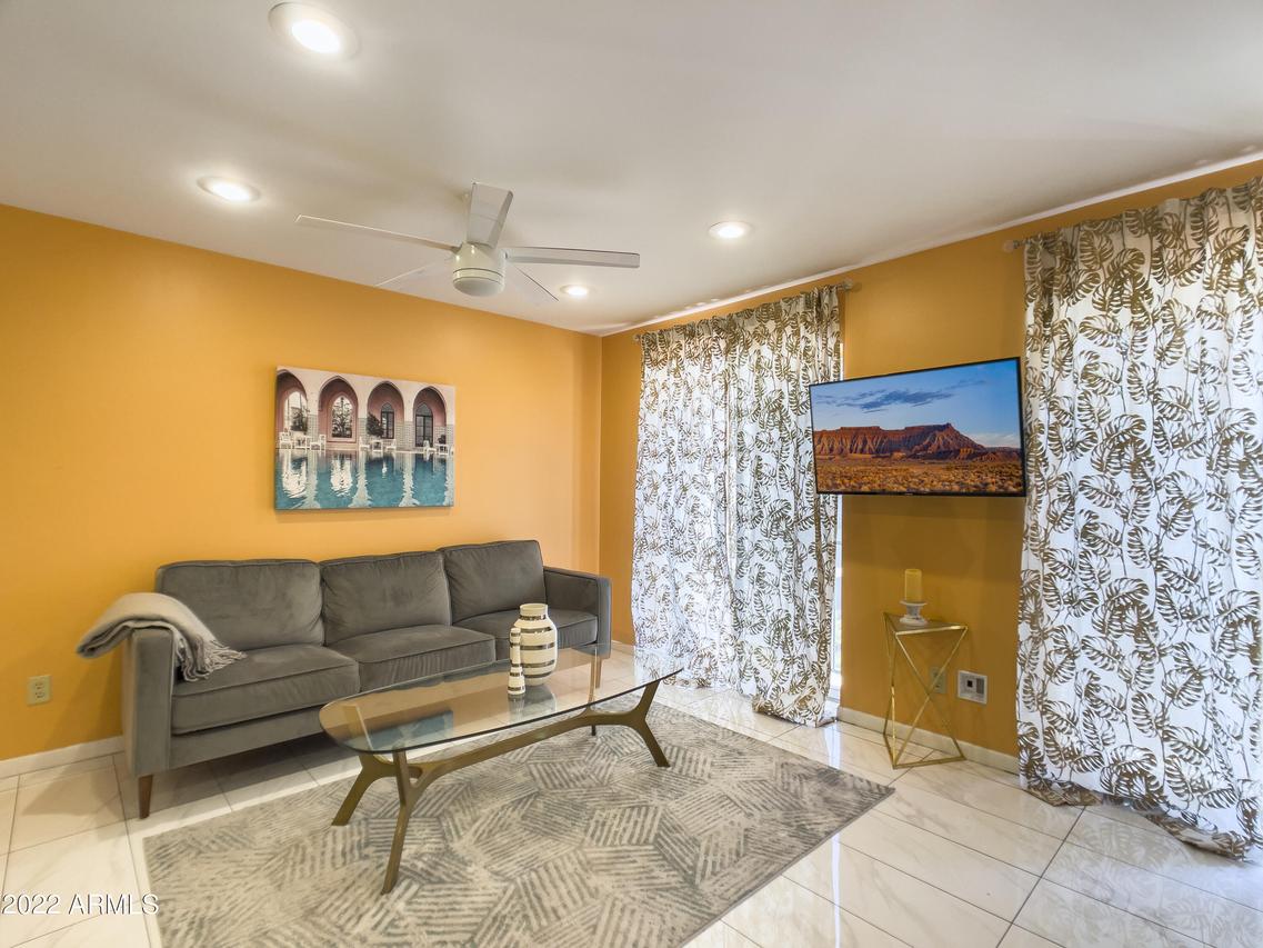 1016 E Osborn Rd. #F, Phoenix, AZ 85014