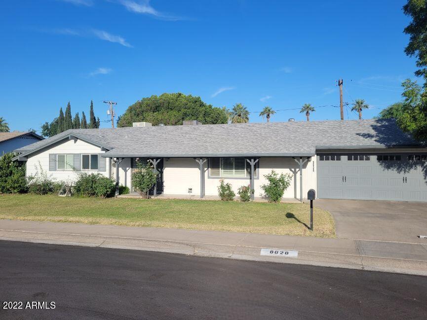 8628 N 6th Dr., Phoenix, AZ 85021