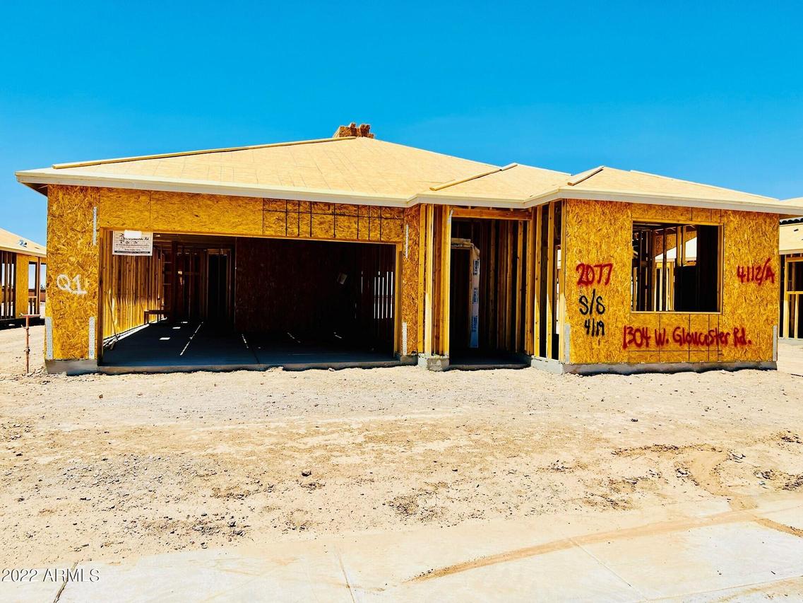 1304 W Gloucester Rd., San Tan Valley, AZ 85143