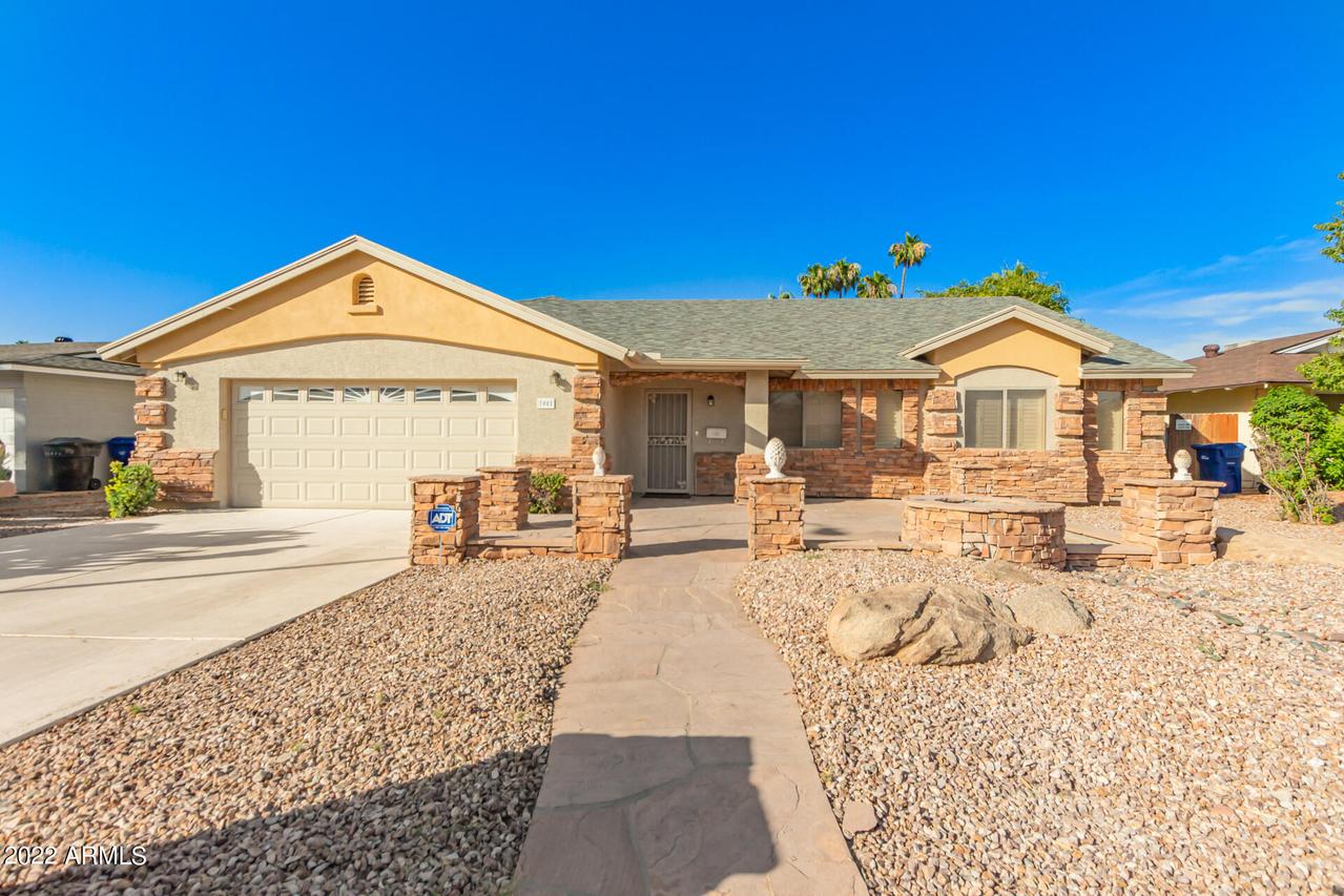 7002 E Exmoor Dr., Mesa, AZ 85208