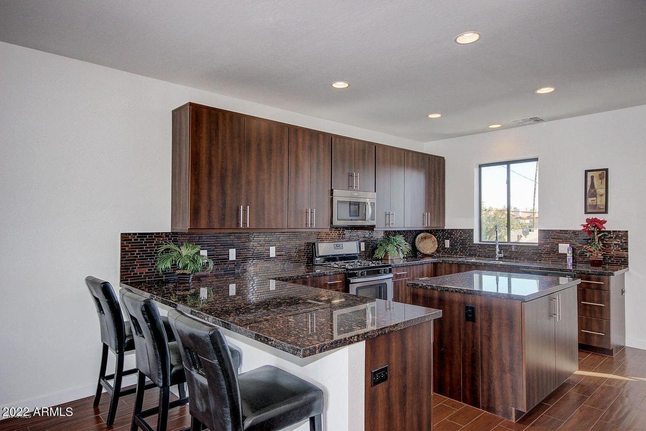 7851 N 20th Glen, Phoenix, AZ 85021