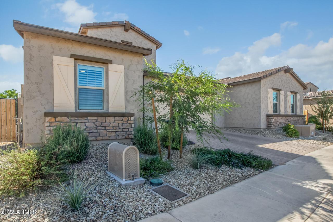 1958 N 141st Ave., Goodyear, AZ 85395