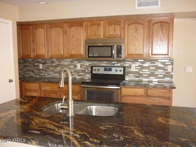 25592 W Crown King Rd., Buckeye, AZ 85326