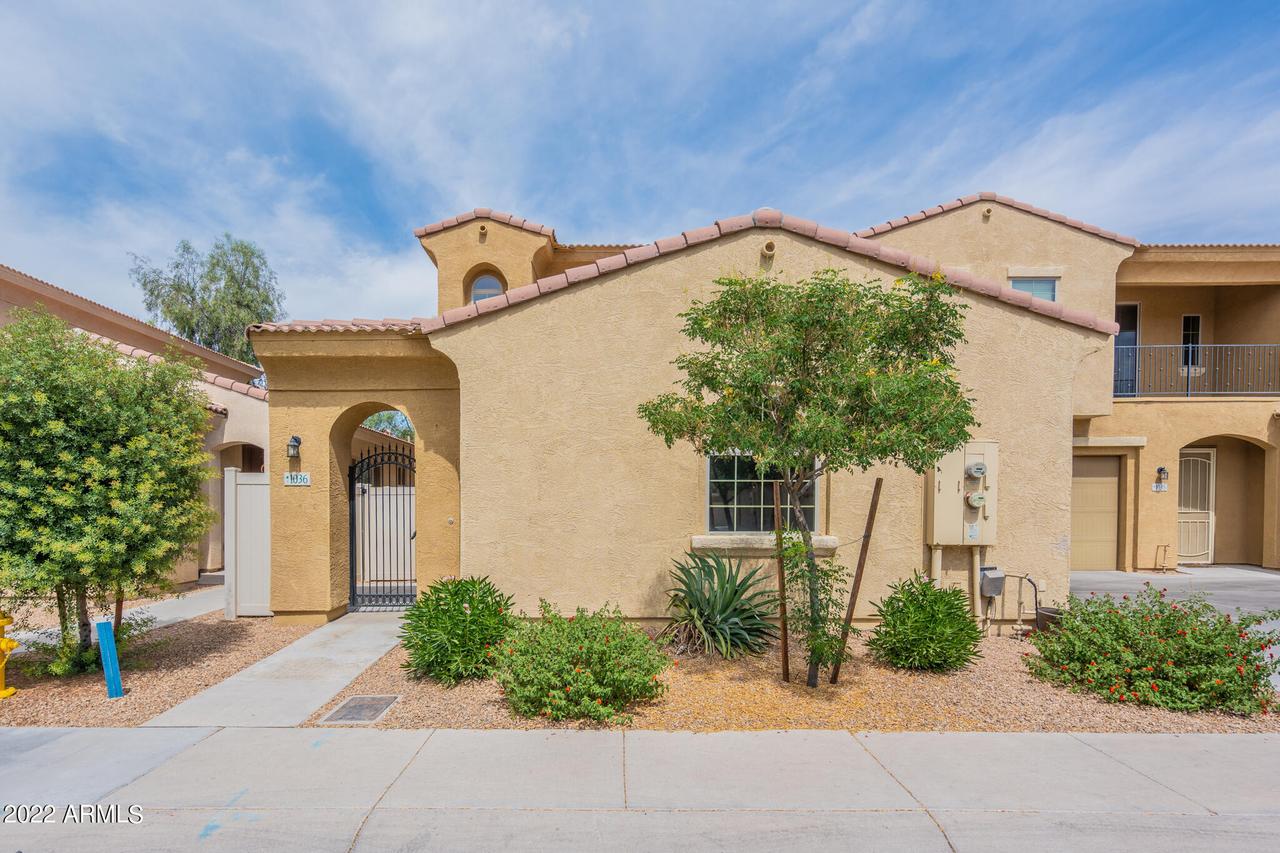 1367 S Country Club Dr. #1036, Mesa, AZ 85210