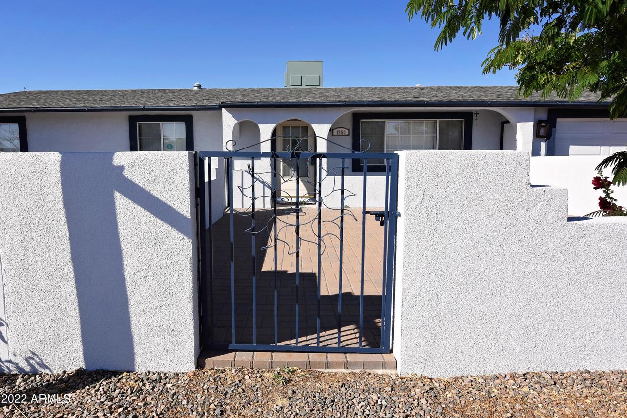 1250 E Montecito Dr., Globe, AZ 85501