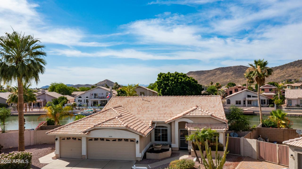 20296 N 52nd Dr., Glendale, AZ 85308