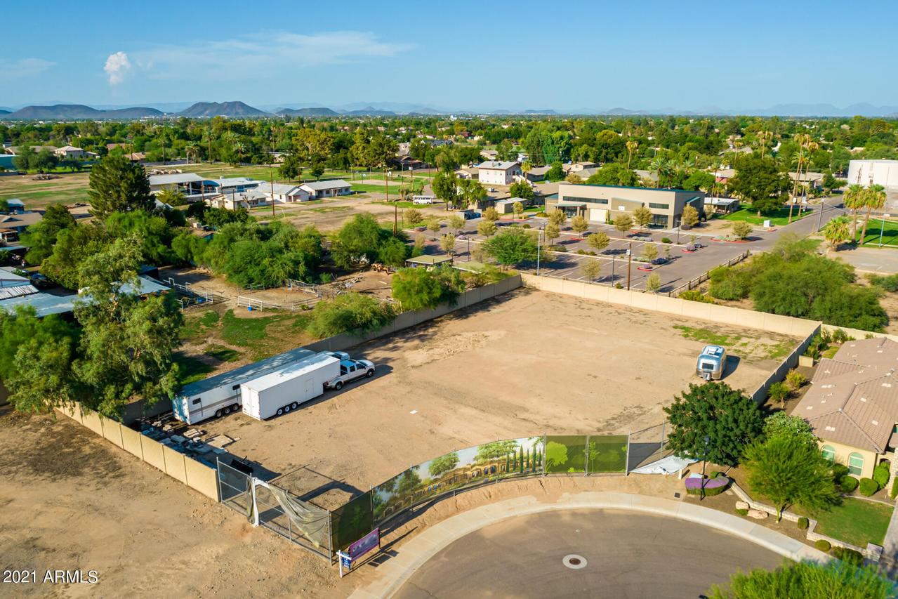 13899 N 74th Ave. #11, Peoria, AZ 85381