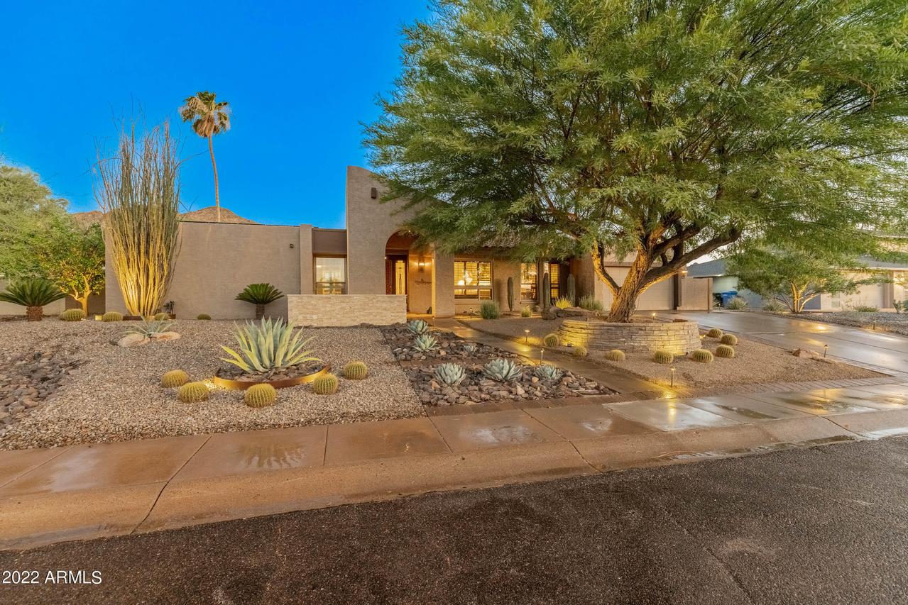 3333 E Eva St., Phoenix, AZ 85028