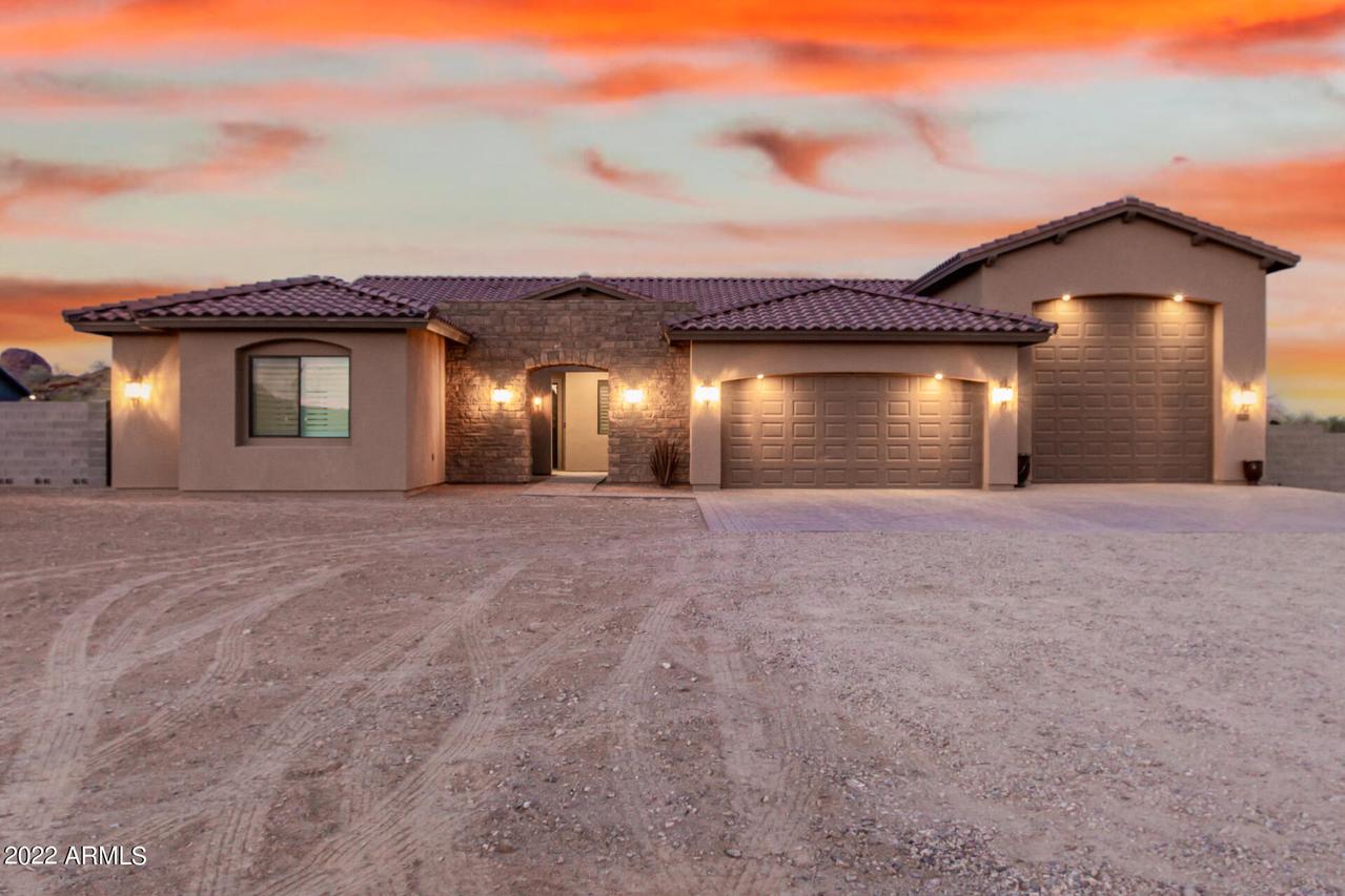 27911 N 146th Ave., Surprise, AZ 85387