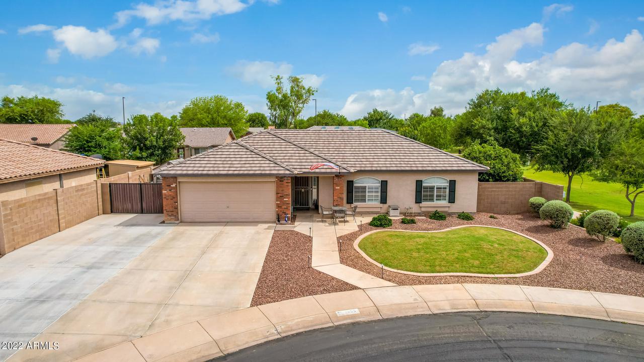 2955 E Toledo Ct., Gilbert, AZ 85295