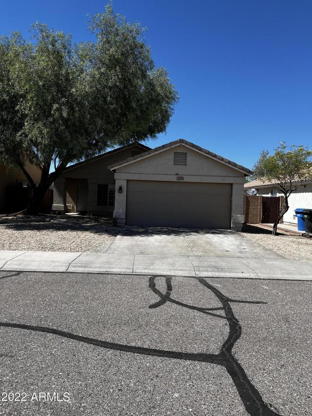3324 W Glass Ln., Phoenix, AZ 85041