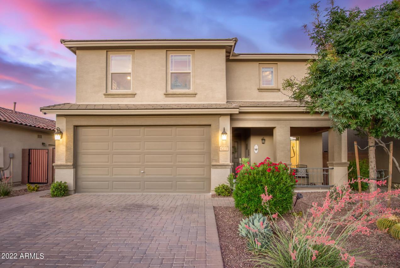 42037 N Shumard St., San Tan Valley, AZ 85140