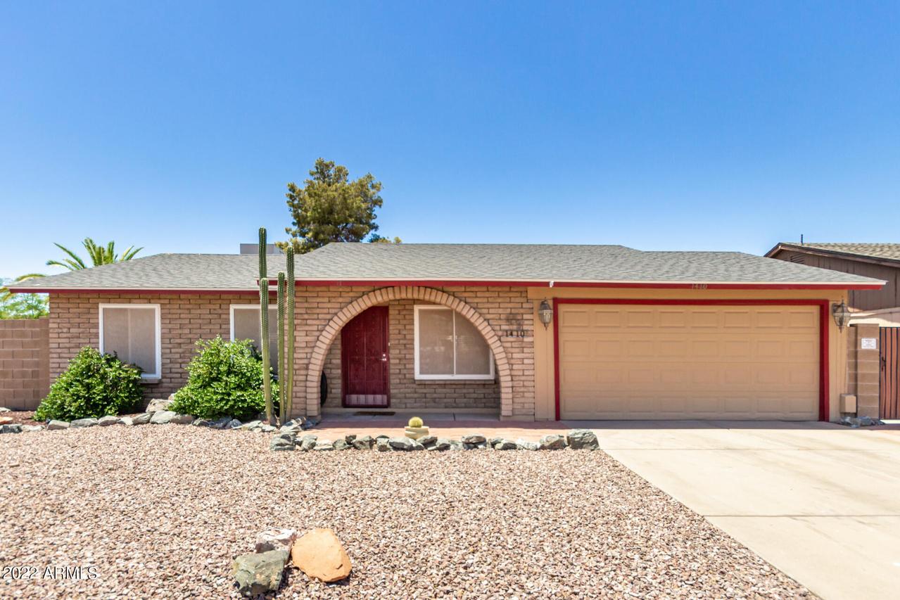 1410 S Yale, Mesa, AZ 85204