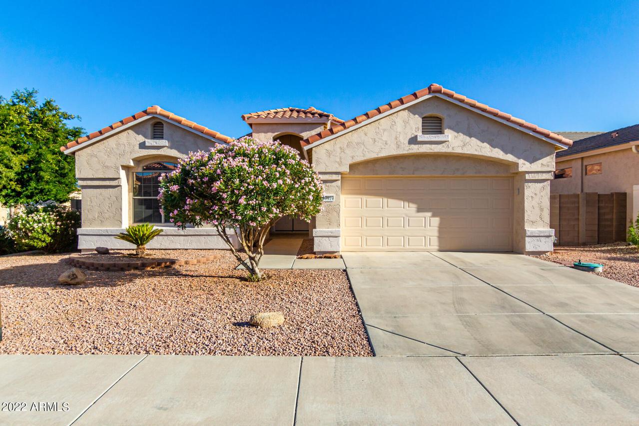 17919 W Sammy Way, Surprise, AZ 85374