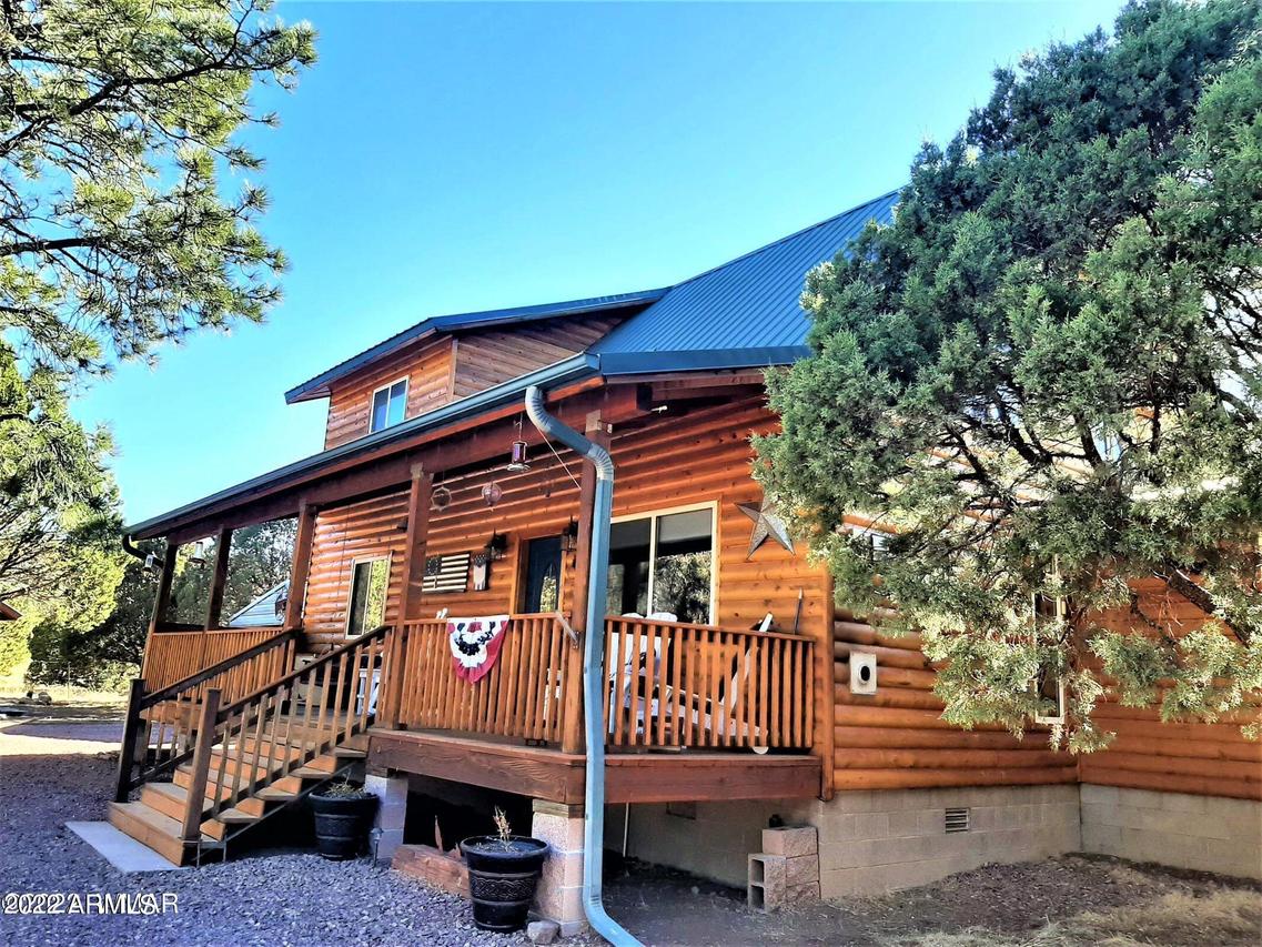 39 County Road 2017, Nutrioso, AZ 85932