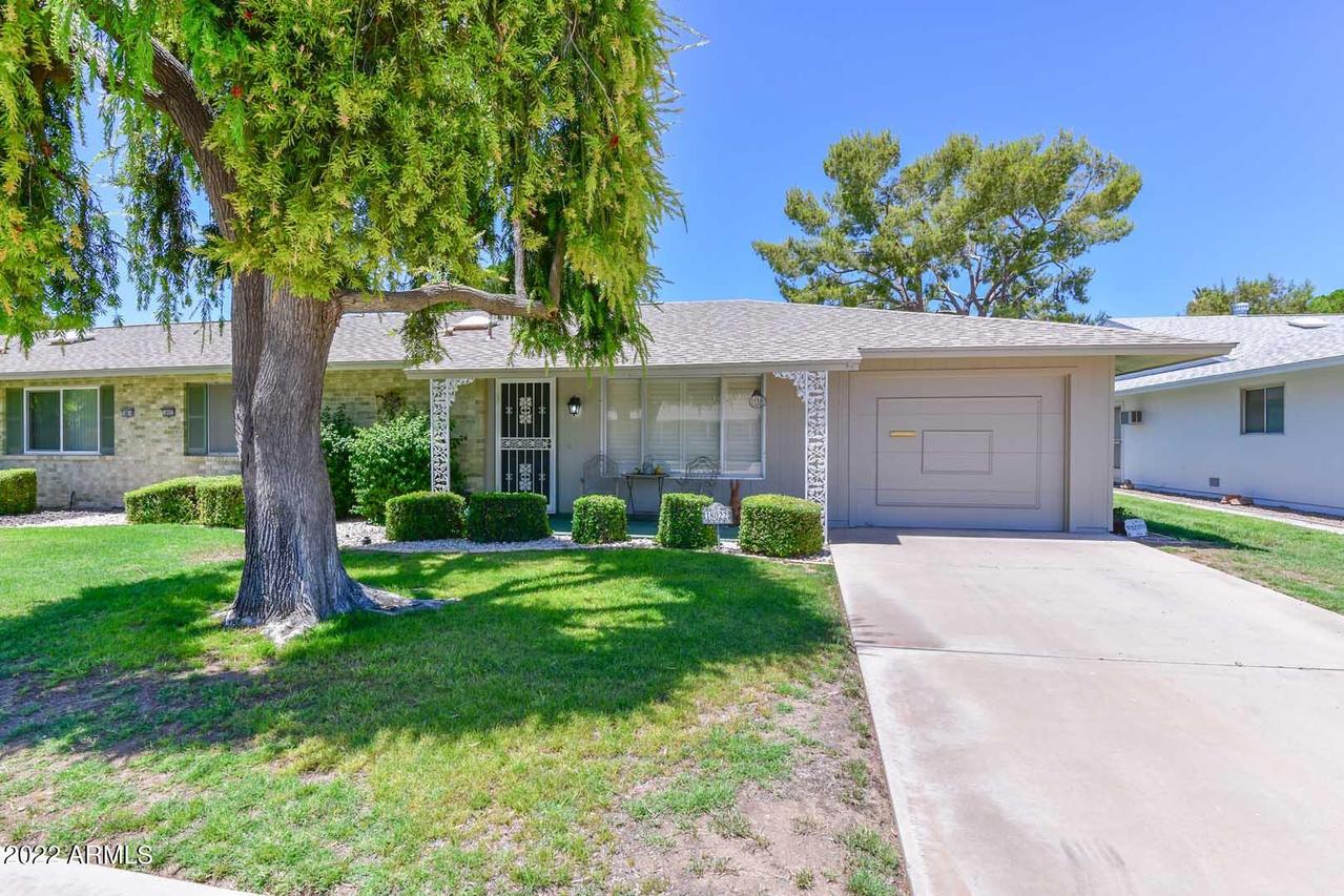 18022 N 99th Dr., Sun City, AZ 85373