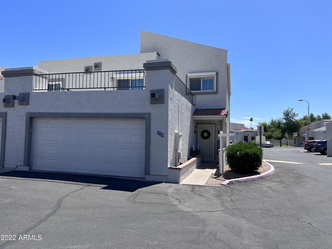9205 N 47th Ct., Glendale, AZ 85302