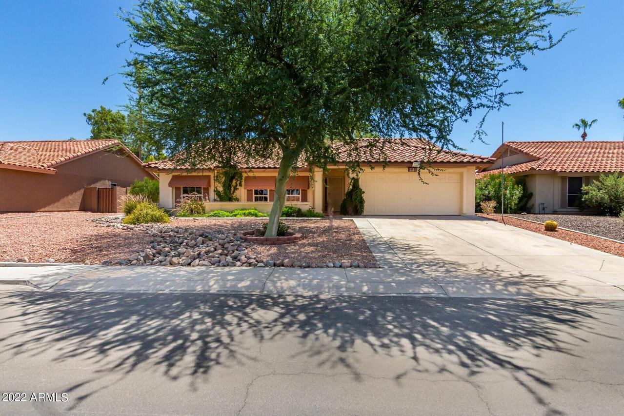 14035 N 91st Ln., Peoria, AZ 85381