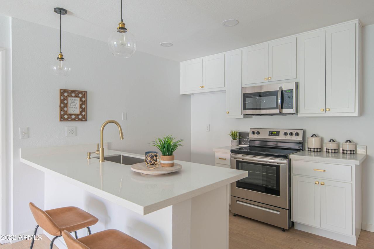 5525 E Thomas Rd. #M7, Phoenix, AZ 85018
