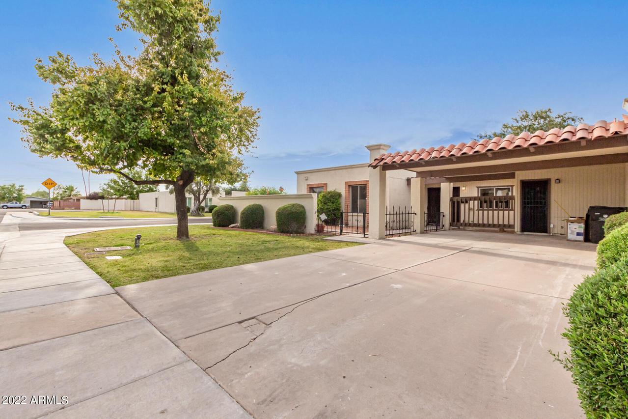 2926 W Lamar Rd., Phoenix, AZ 85017