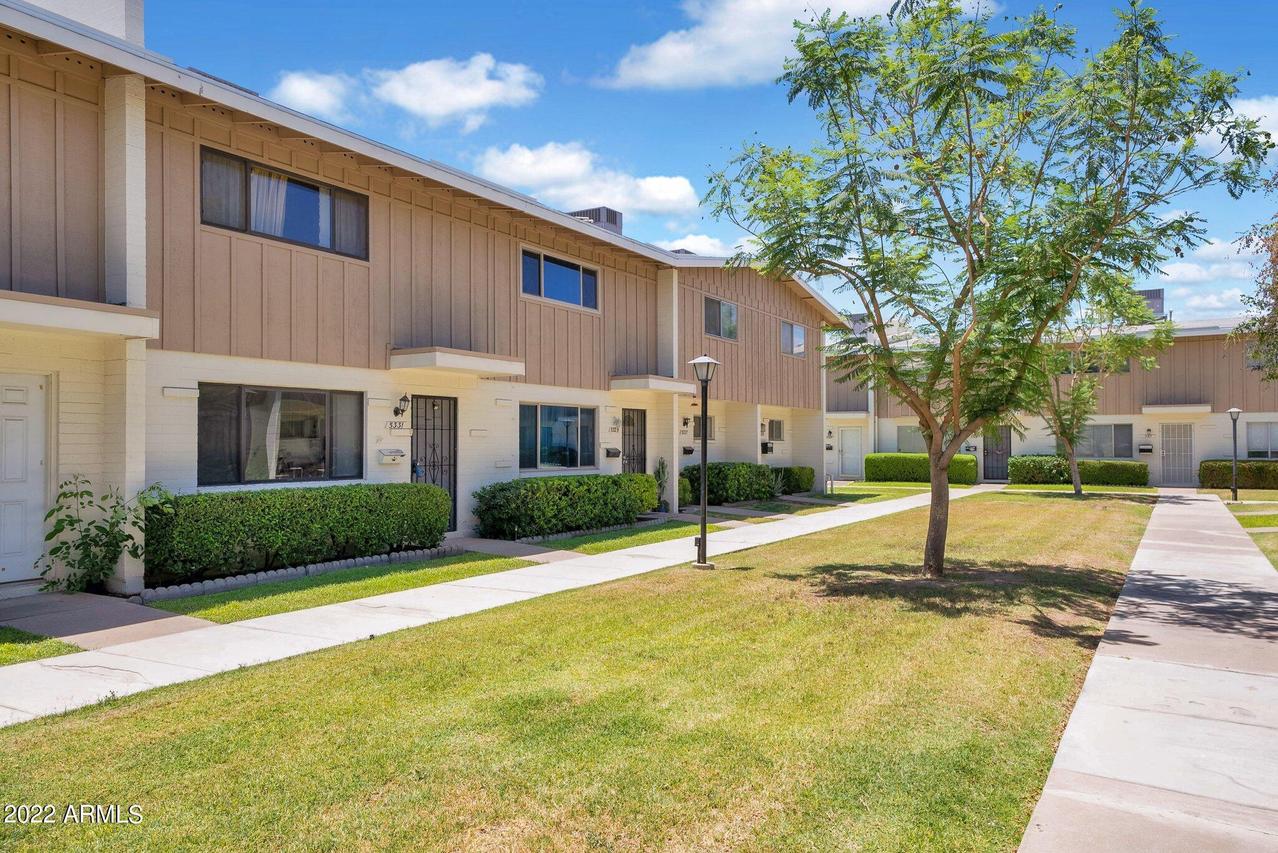 5331 N Black Canyon Highway Hwy., Phoenix, AZ 85015