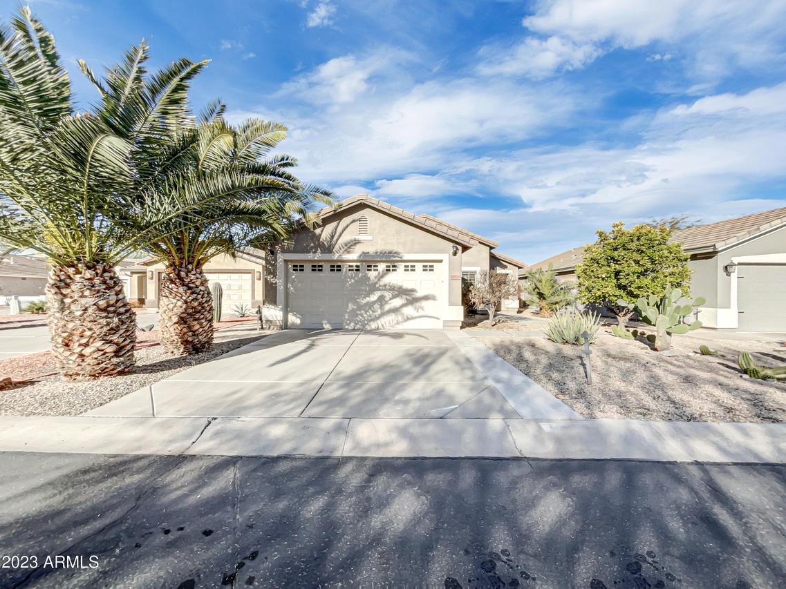 30106 N Clover Way, San Tan Valley, AZ 85143