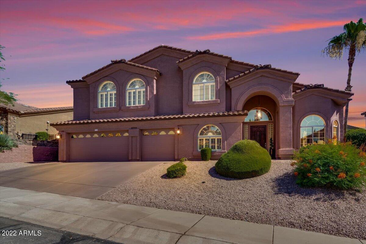 1916 E Claire Dr., Phoenix, AZ 85022