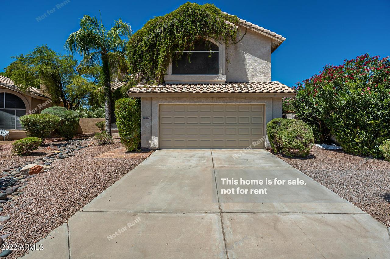 4235 E Woodland Dr., Phoenix, AZ 85048