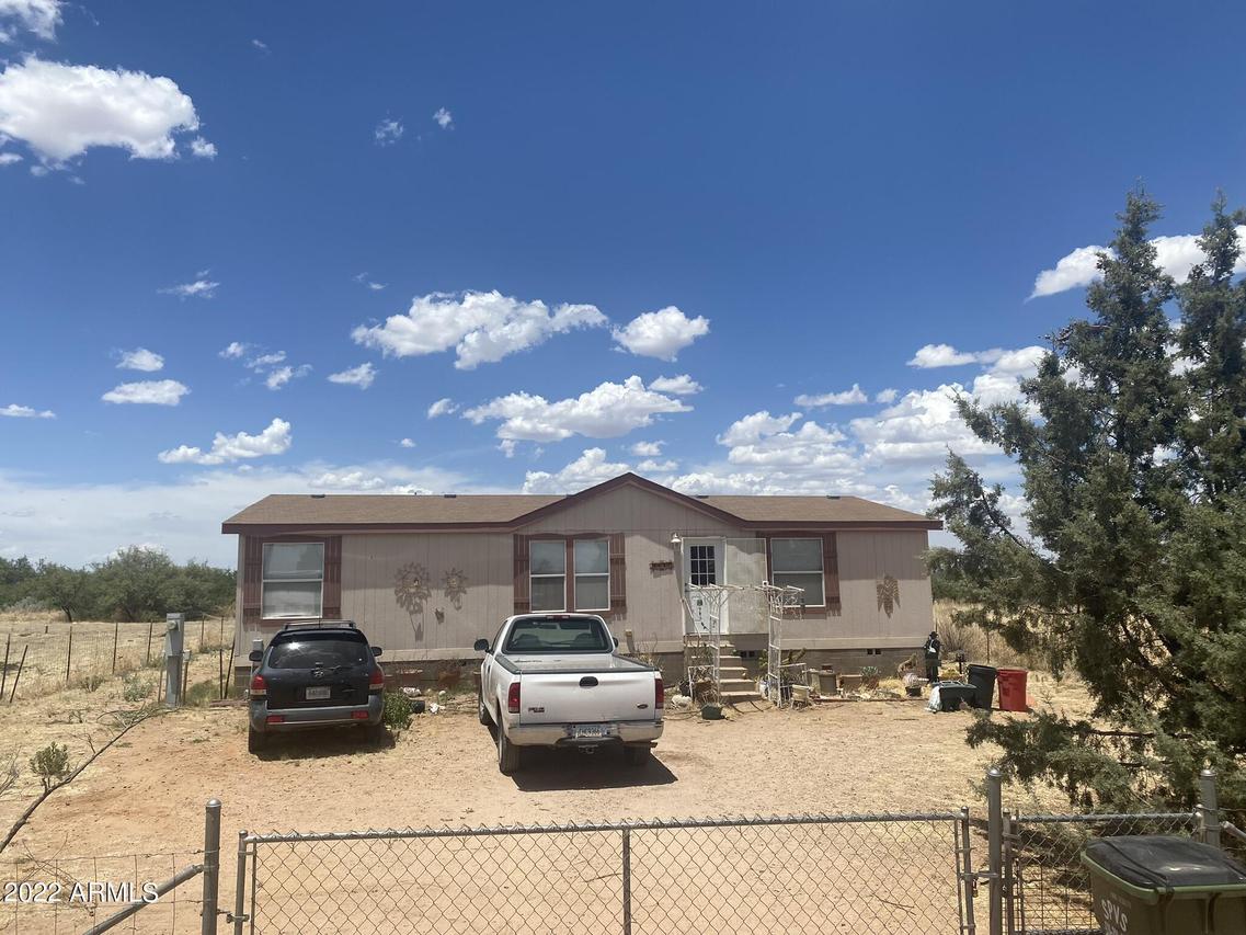 9647 E Joy Ave., Hereford, AZ 85615
