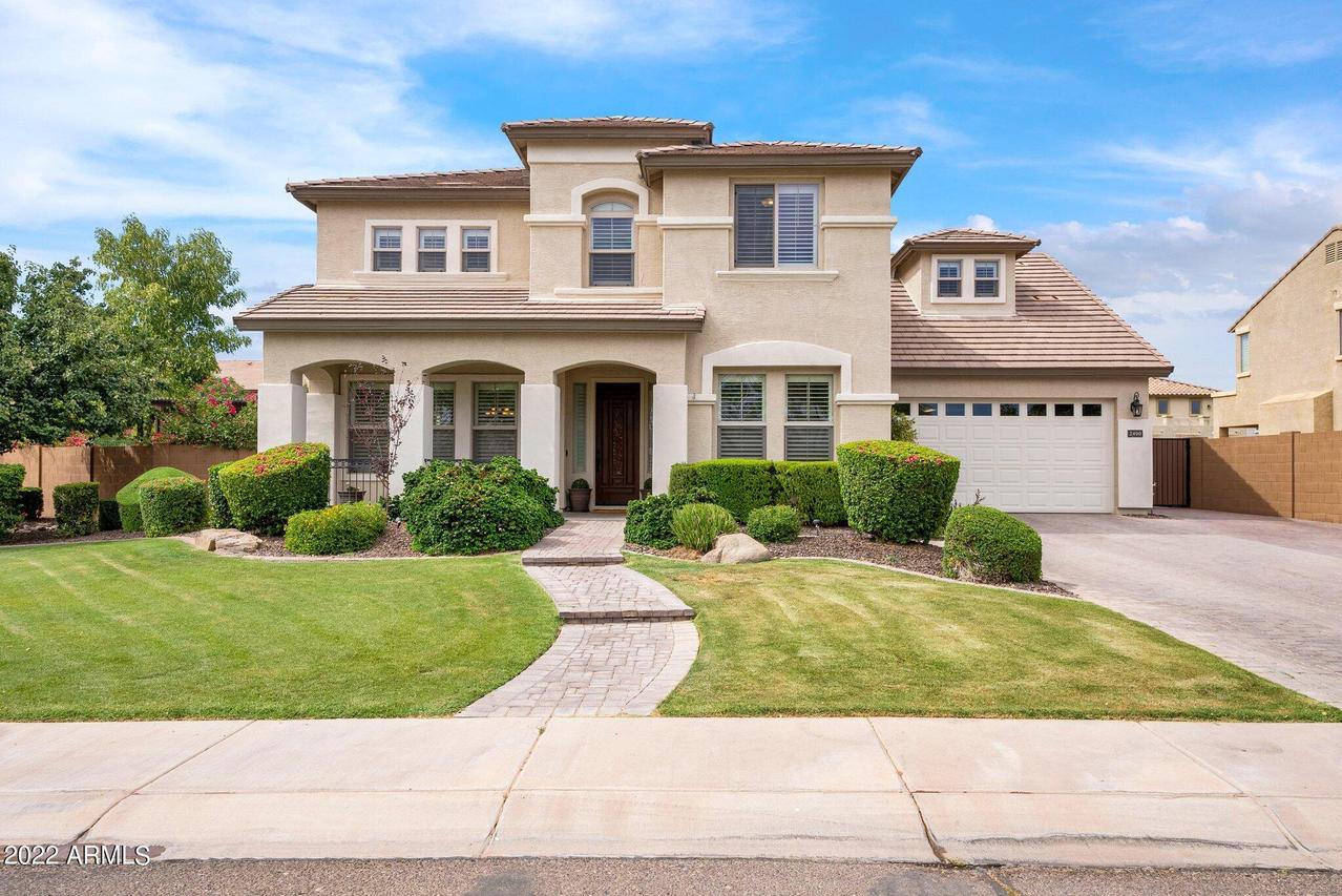 2490 E Lowell Ct., Gilbert, AZ 85295